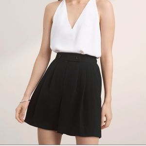 SELLING ARITZIA BABATON GERALD SHORTS